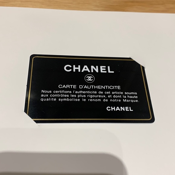 CHANEL JUMBO CAVIAR CLASSIC DOUBLE FLAP GOLD HARDWARE - Picture 15 of 16